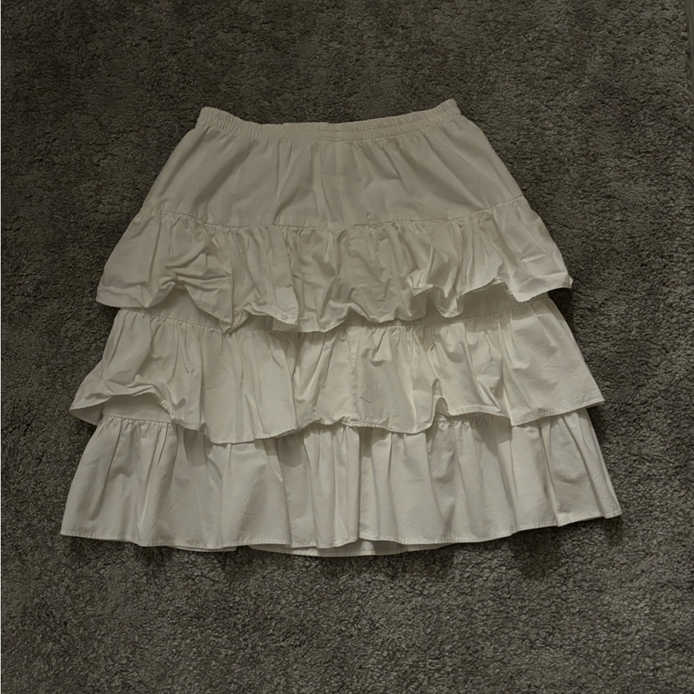 Elegant White Tiered Skirt